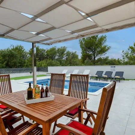 Shaula 1 By Guide * Šibenik