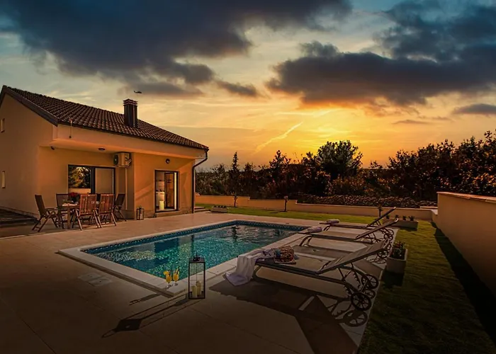 Villa Shaula 1 By Guide Šibenik