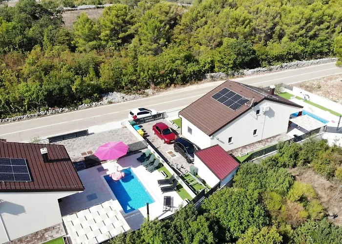 Shaula 1 By Guide * Šibenik